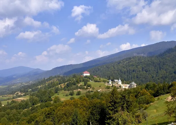 Kamyanka 3* Mizhhirya (Transcarpathia)